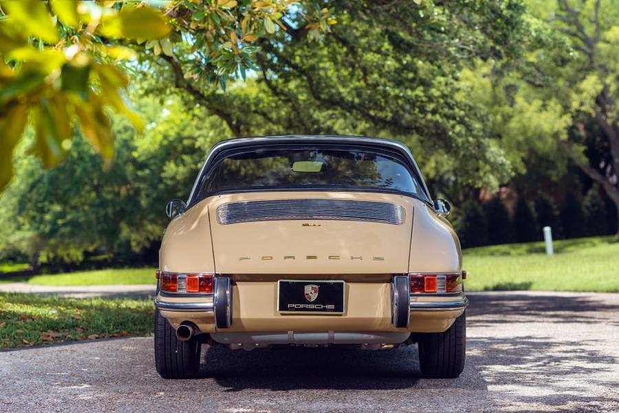  Porsche 911 2.0 Targa (901) 1966 года  (NA) (фото 5 из 35)